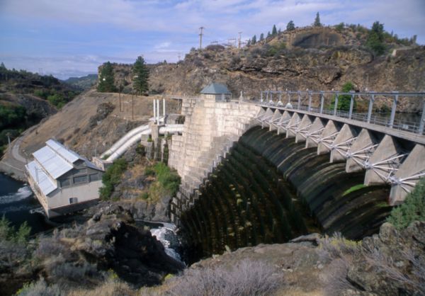 Engineering News-Record – Record Dam Removals, Long Delayed, Are Awarded to Kiewit